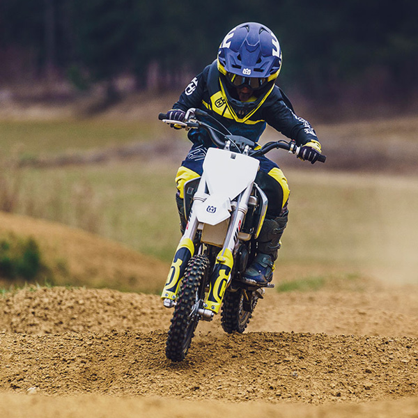 Moto husqvarna TC 50 Motocross Bogotá